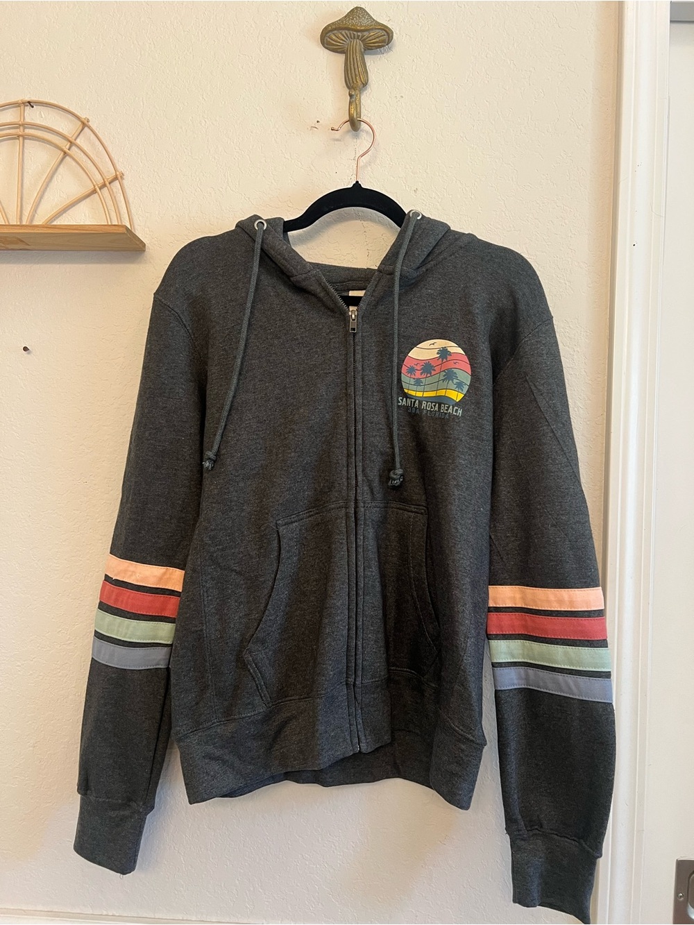 Alvin’s Island Santa Rosa Beach 30A Florida Zip Hoodie Large NWT Charcoal
